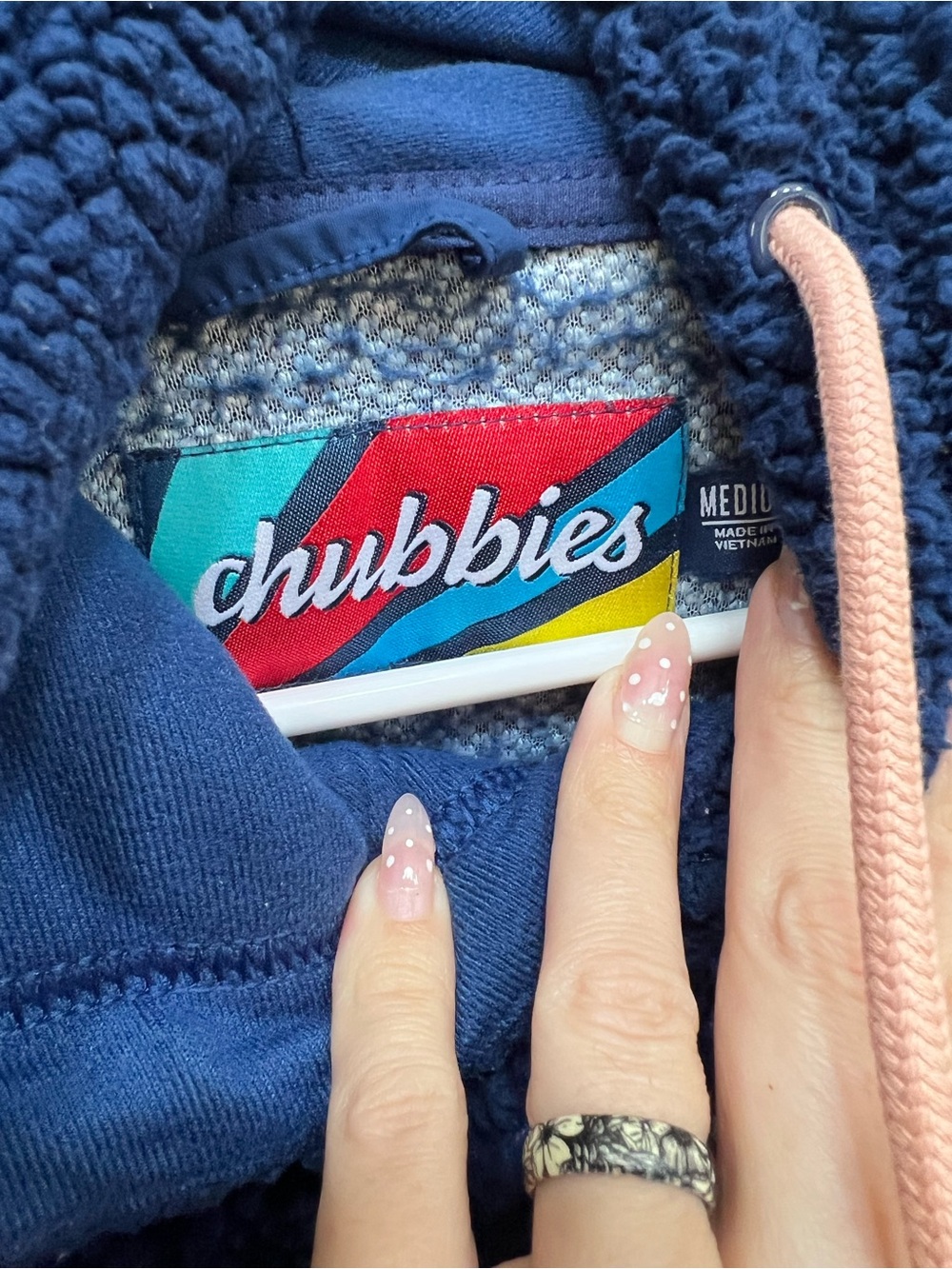 Retro Chubbies Sherpa Hoodie - Picture 4 of 6